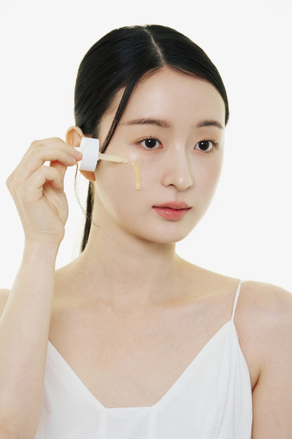 SKIN1004 - Madagascar Centella Retinol 0.2 Boosting Shot Ampoule 30mL