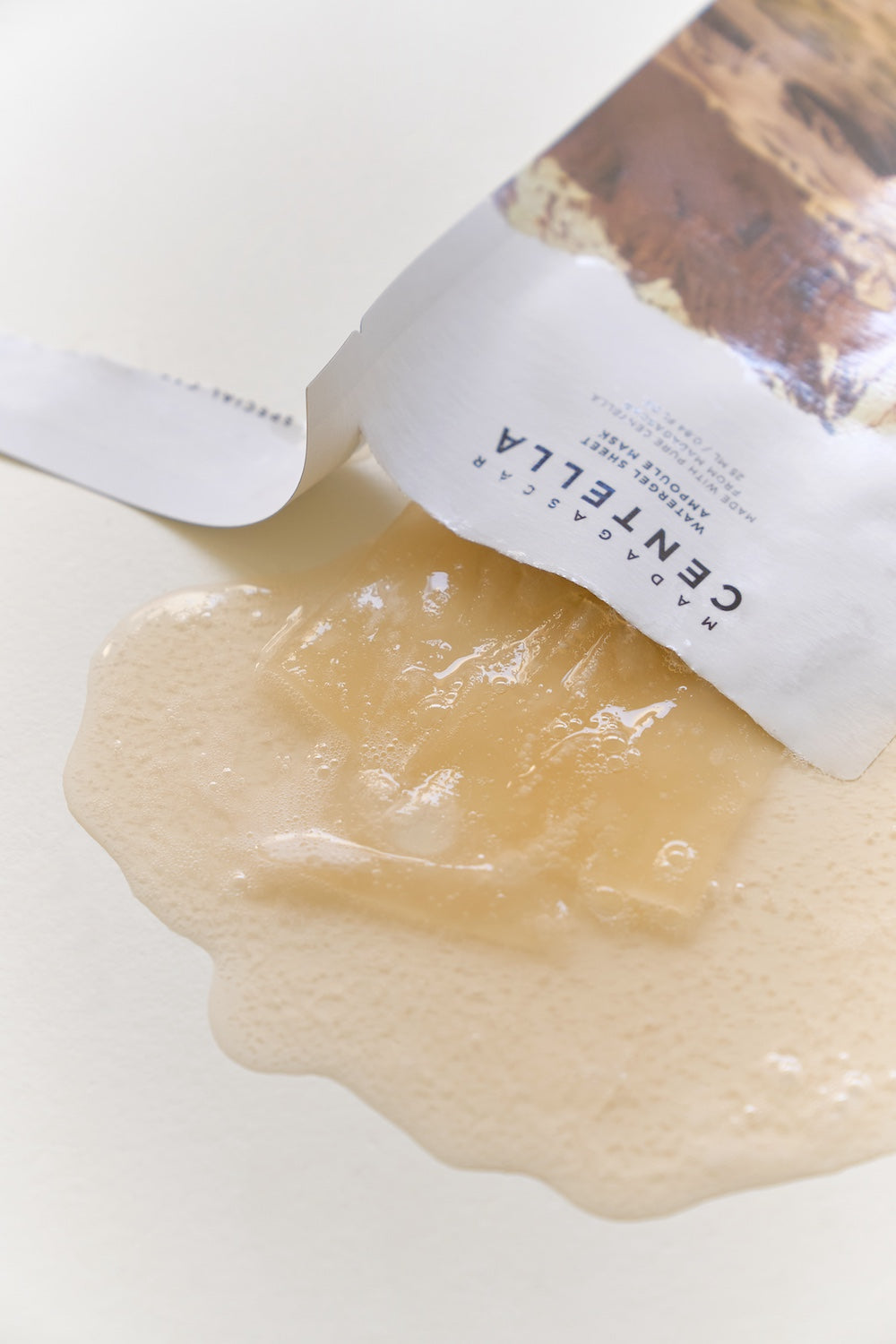 SKIN1004 - Madagascar Centella Watergel Sheet Ampoule Mask 5pcs