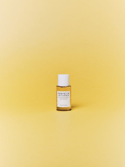 SKIN1004 - Madagascar Centella Light Cleansing Oil (2 Sizes)
